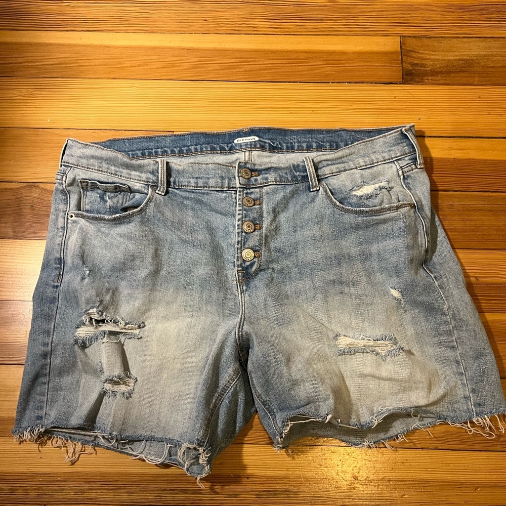 Old Nave shorts